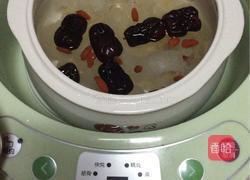 银耳红枣枸杞汤的做法图解4