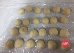 蛋黄酥的做法图解14