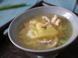 菠萝鸡肉汤