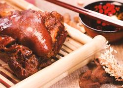 苏造肘子丨香草膳食的传承与清宫御膳的考究，这只肘子才可配年菜