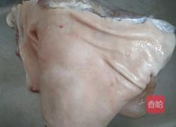 酱肘子的做法图解1