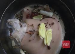 酱肘子的做法图解5