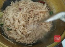 炒金针菇的做法图解6