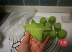 茼蒿蛋黄肉松团的做法图解17