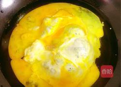 五彩蛋炒饭的做法图解5