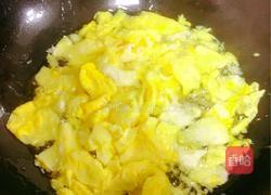 五彩蛋炒饭的做法图解6