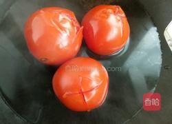 鸡蛋煎番茄的做法图解1