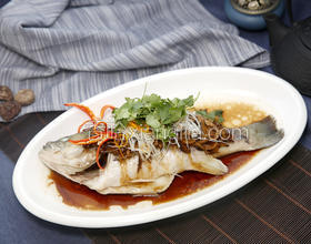古法清蒸鱸魚