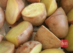 土豆鱼鱼的做法图解1