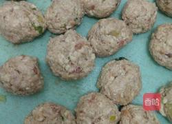 家常猪肉豆腐丸子的做法图解7