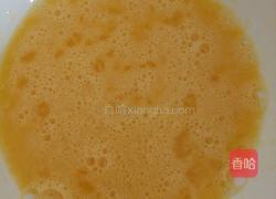 欢乐米奇杯子蛋糕的做法图解2