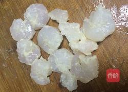 娃娃菜肉圆汤的做法图解3