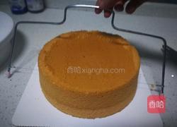 鲜花生日蛋糕的做法图解1