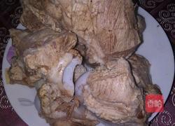 猪筒骨汤的做法图解2