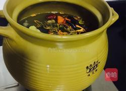 石斛虫草花乌鸡汤的做法图解2