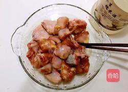 干煸鸡块的做法图解2