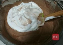 巧克力蛋糕卷的做法图解3