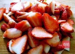 草莓慕斯蛋糕（8寸）的做法图解3