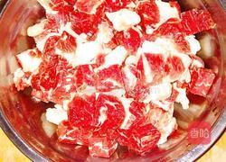 红烧味道――牛肉炖白萝卜的做法图解2