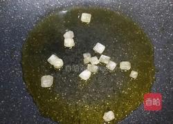 红烧肉焖蛋的做法图解3