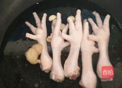 家常炖鸡爪的做法图解1