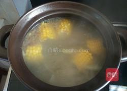 莲藕玉米猪骨汤的做法图解7