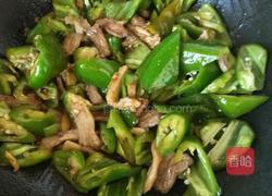 尖椒肉片的做法图解7