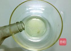 双色蛋白糖的做法图解3