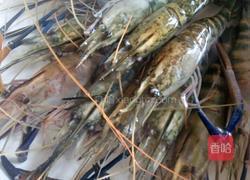盐水煮大虾的做法图解2