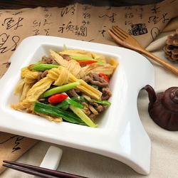 肉丝炒腐竹结的做法[图]