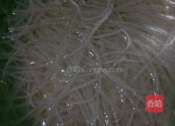 粉丝丸子汤的做法图解2