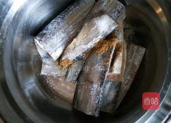 家常炖带鱼的做法图解1