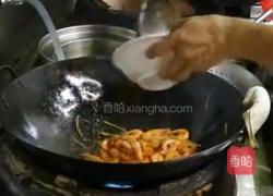 家庭传统油焖大虾的做法图解4