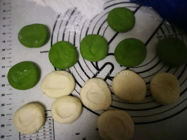 手压圆。