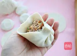 Illustration of how to make mushroom and carrot meat buns 11