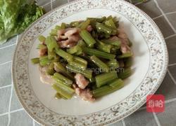 芹菜炒肉丝的做法图解7