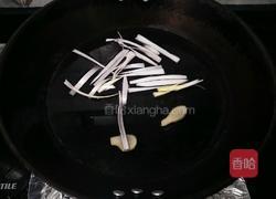 溜汁排骨的做法图解2