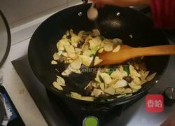 冬笋炒腊肉的做法图解7