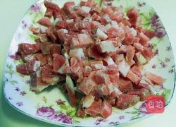 肉末油麦菜的做法图解2