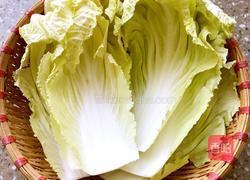 白菜肉馅卷的做法图解1