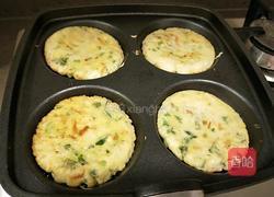 鸡蛋胡萝卜菠菜饼的做法图解6