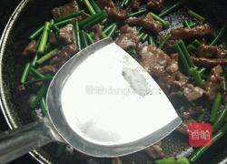 蒜苔炒牛肉的做法图解6