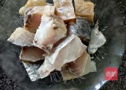 高品泡椒咸鱼的做法图解2