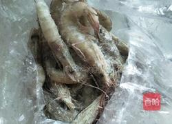蒜蓉甜虾的做法图解1