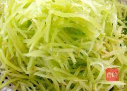 凉拌莴笋的做法图解1