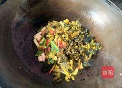 酸菜米线的做法图解6