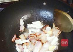 腊味土豆烩白菜的做法图解3