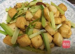 芹香鱼豆腐的做法图解8