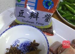 辣椒炒生排骨的做法图解4