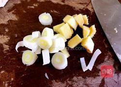 高压锅版～莲藕胡萝卜炖排骨的做法图解5